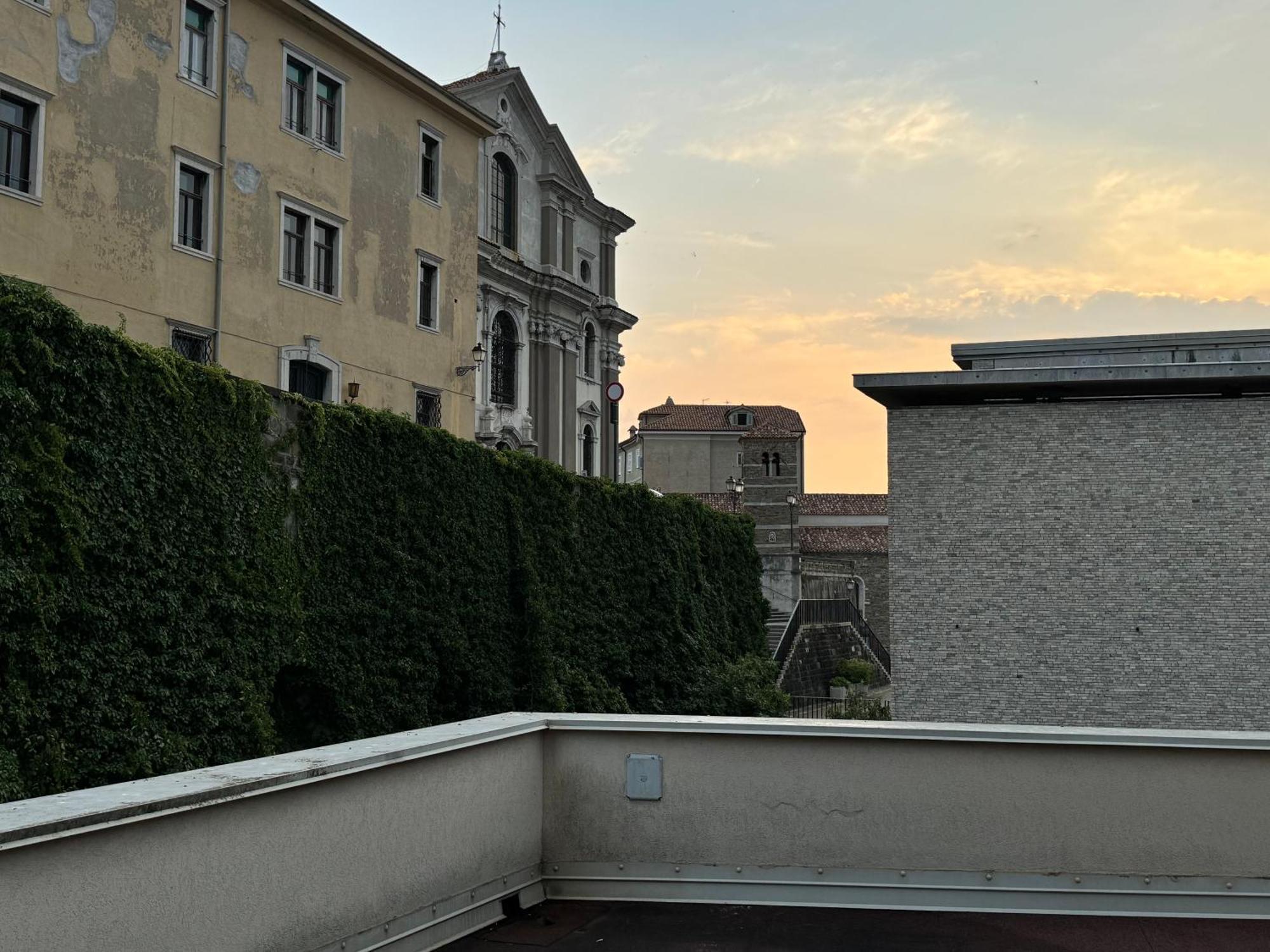 Teatro Romano Suites Trieste Eksteriør bilde